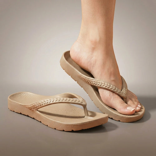 StepWell Arch Support Sandals